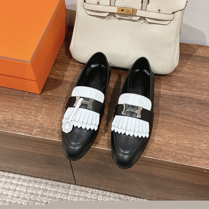H**mes leather shoes